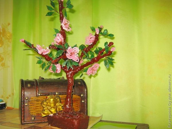 Мастер-класс: Цветущее дерево из бисера.